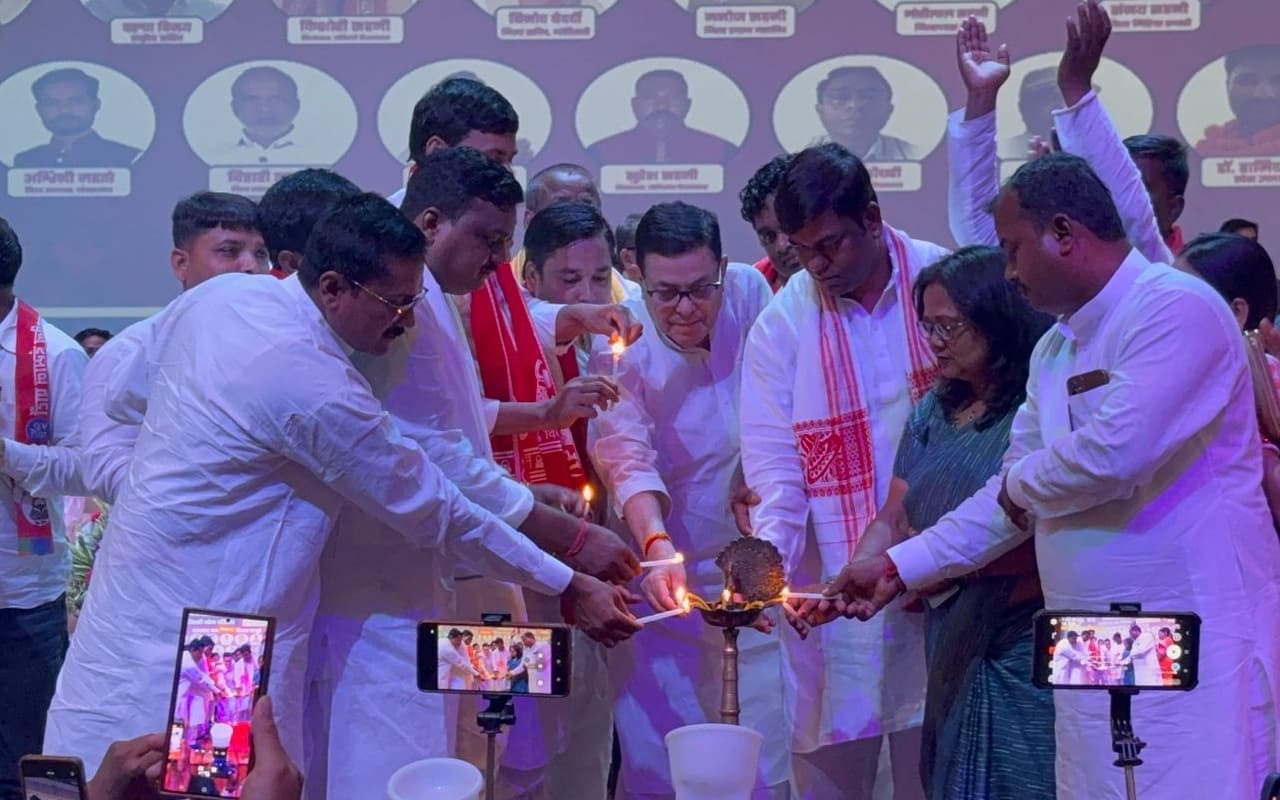 बिहार में जन आशीर्वाद से तेजस्वी के नेतृत्व में बनेगी सरकार, मैं बनूंगा डिप्टी सीएम