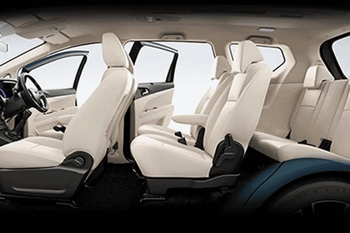 परेशान कंपनी! 7-सीटर कार सेगमेंट में इस कंपनी की अप्रैल में मात्र 6 गाड़ियां ही बिकीं