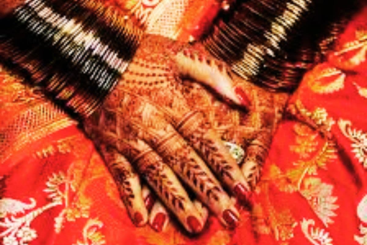 यूपी के प्रयागराज में शादी की खुशियां मातम में बदली, फेरे से पहले ही हो गया मर्डर