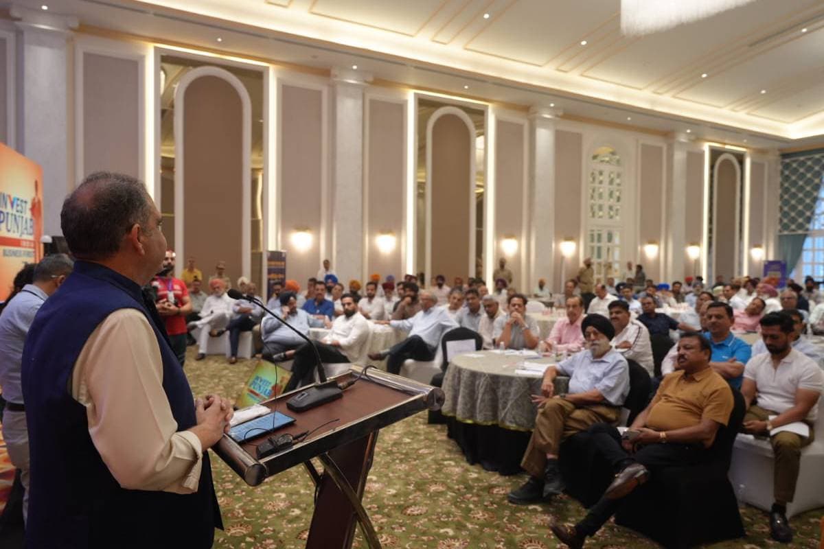 Punjab News : निवेशकों को दफ्तर के चक्कर नहीं लगाने पड़ेंगे, सरकार ने शुरू की राइजिंग पंजाब