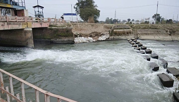 Delhi Govt: मुनक नहर पर बनेगा दिव्य छठ घाट