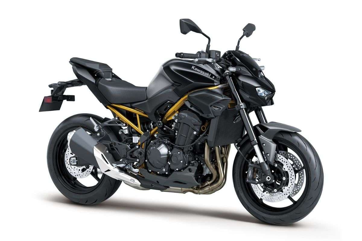 भारत में लॉन्च लुआ 2026 Kawasaki Z900, नए कलर ऑप्शन और दमदार इंजन के साथ बढ़ेगा स्टाइल और परफॉर्मेंस