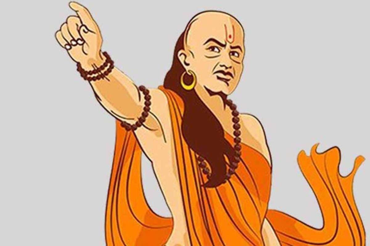 Chanakya Niti: जीवन में कभी हारने नहीं देंगी आचार्य चाणक्य की पावरफुल नीतियां