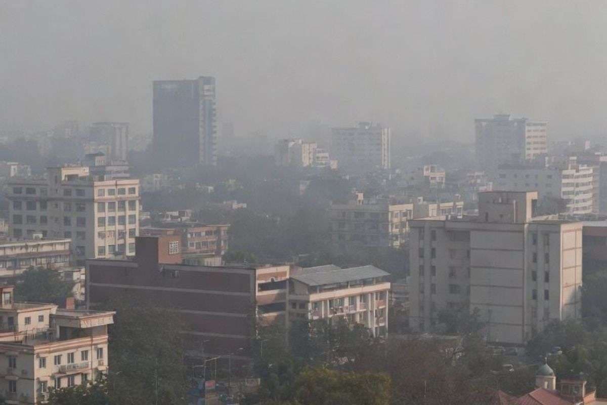 Delhi Air Pollution: राजधानी बनी दमघोंटू! AQI ने तोड़ा फिर रिकॉड