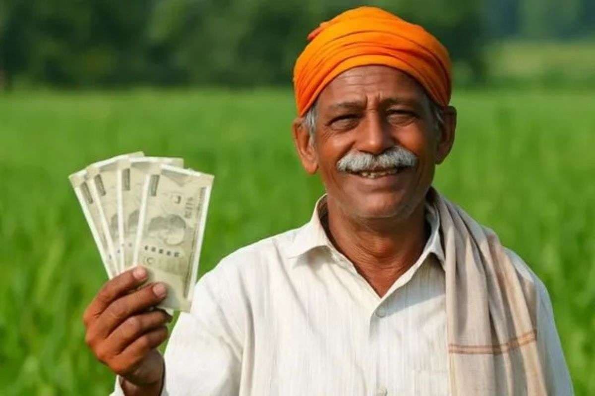 PM Kisan: PM मोदी ने किसानों के खाते में भेजा 2000-2000 रुपये, लिस्ट में अपना नाम देखने के लिए ऐसे करें चेक