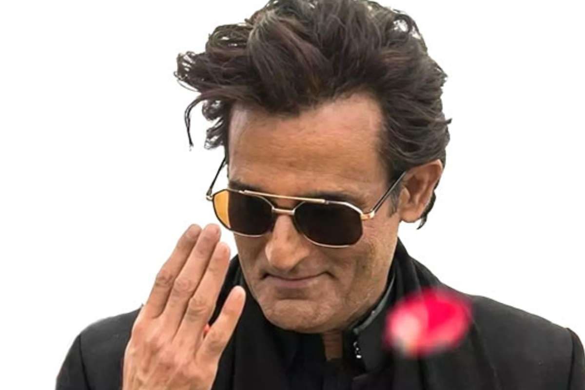 Akshaye Khanna: ‘पूरे स्कूल का क्रश थे अक्षय खन्ना’, उनकी क्लासमेट ने किए चौंकाने वाले खुलासे