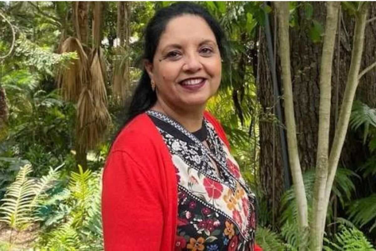 ग्रीन कार्ड इंटरव्यू के दौरान भारतीय महिला गिरफ्तार, अमेरिका में क्यों हिरासत में ली गईं बबलजीत कौर?