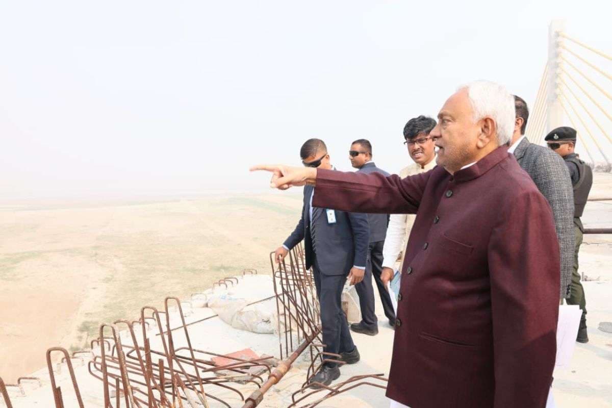 पटना से उत्तर बिहार की दूरी होगी और कम, सिक्सलेन गंगा पुल जल्द होगा तैयार, नीतीश कुमार का सख्त निर्देश