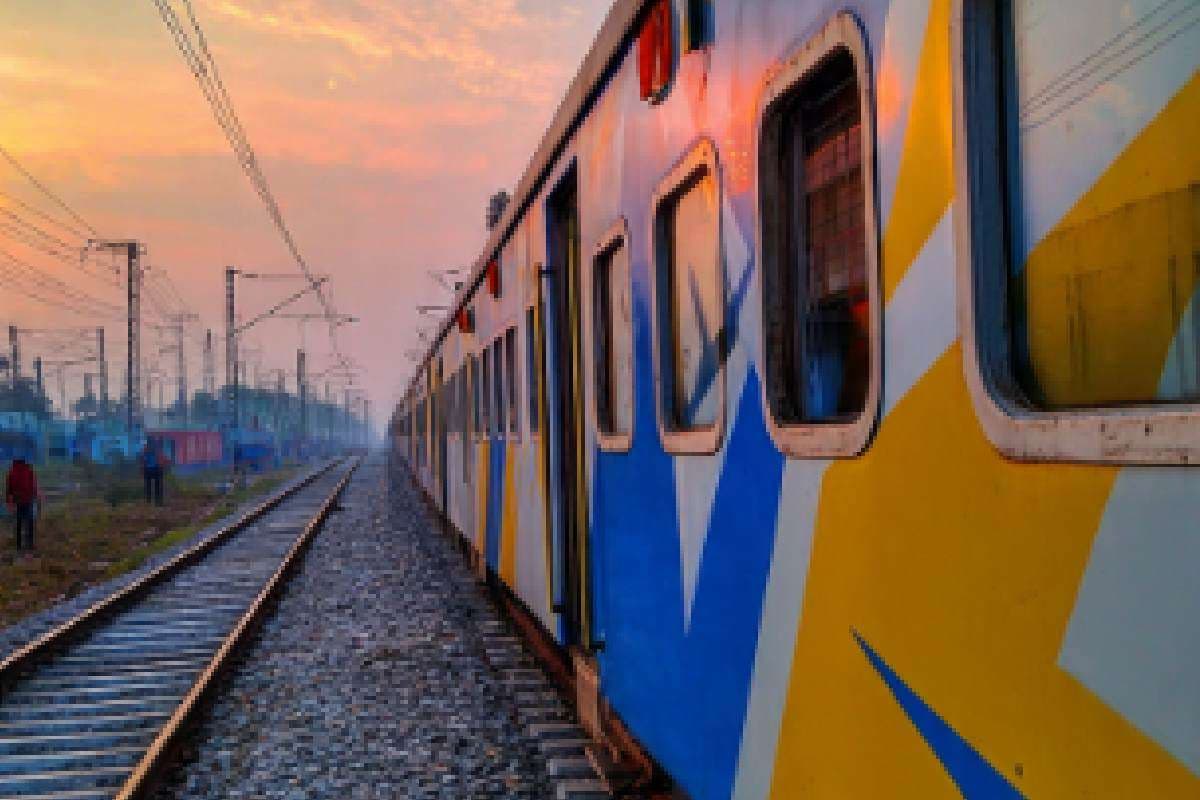 Indian Railways : झारखंड-यूपी के बीच नई ट्रेन जल्द, यात्रियों के लिए गुड न्यूज