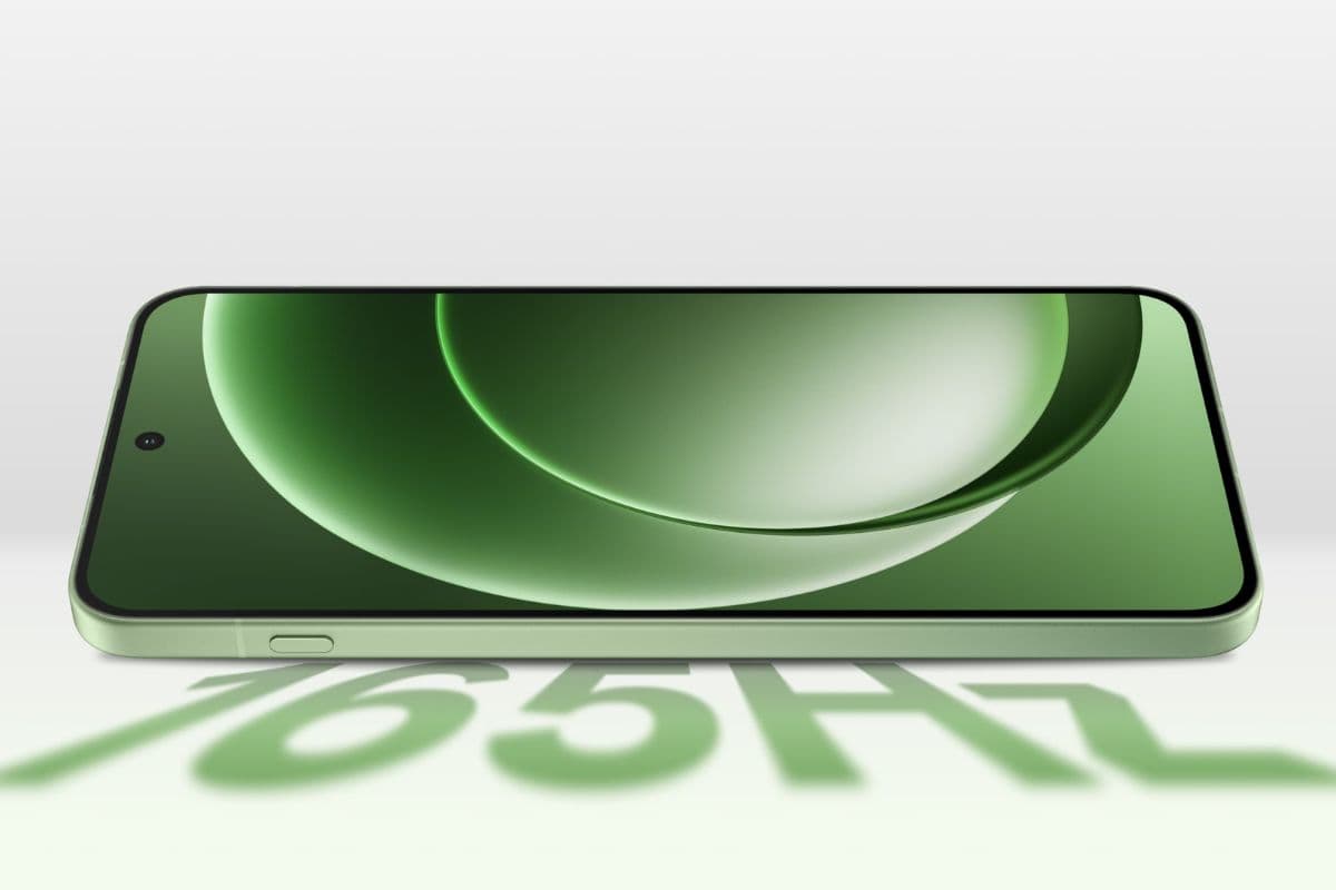 OnePlus 15R Launch: 7400mAh बैटरी और Snapdragon चिप वाले मॉडल की जानिए कीमत