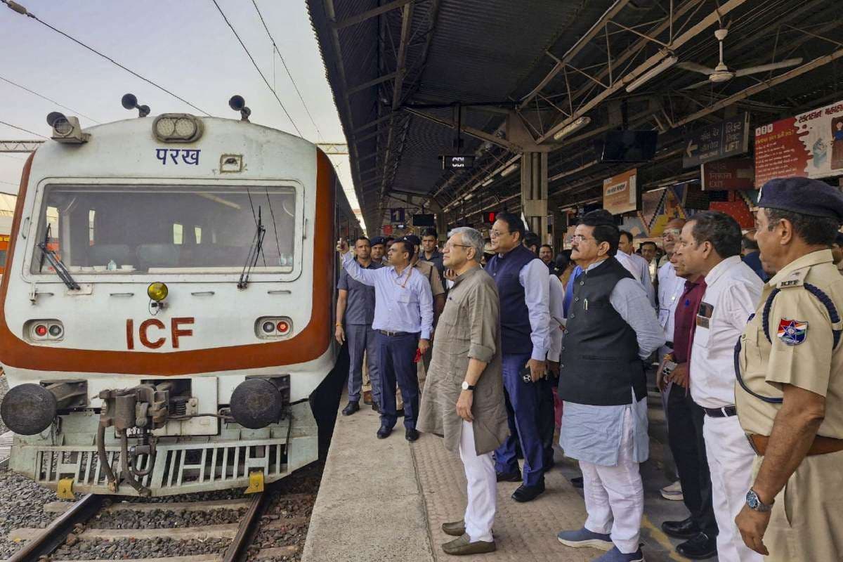 Indian Railways : झारखंड के इस रूट में अब नहीं होंगे रेल हादसे! जानें ऐसा क्यों
