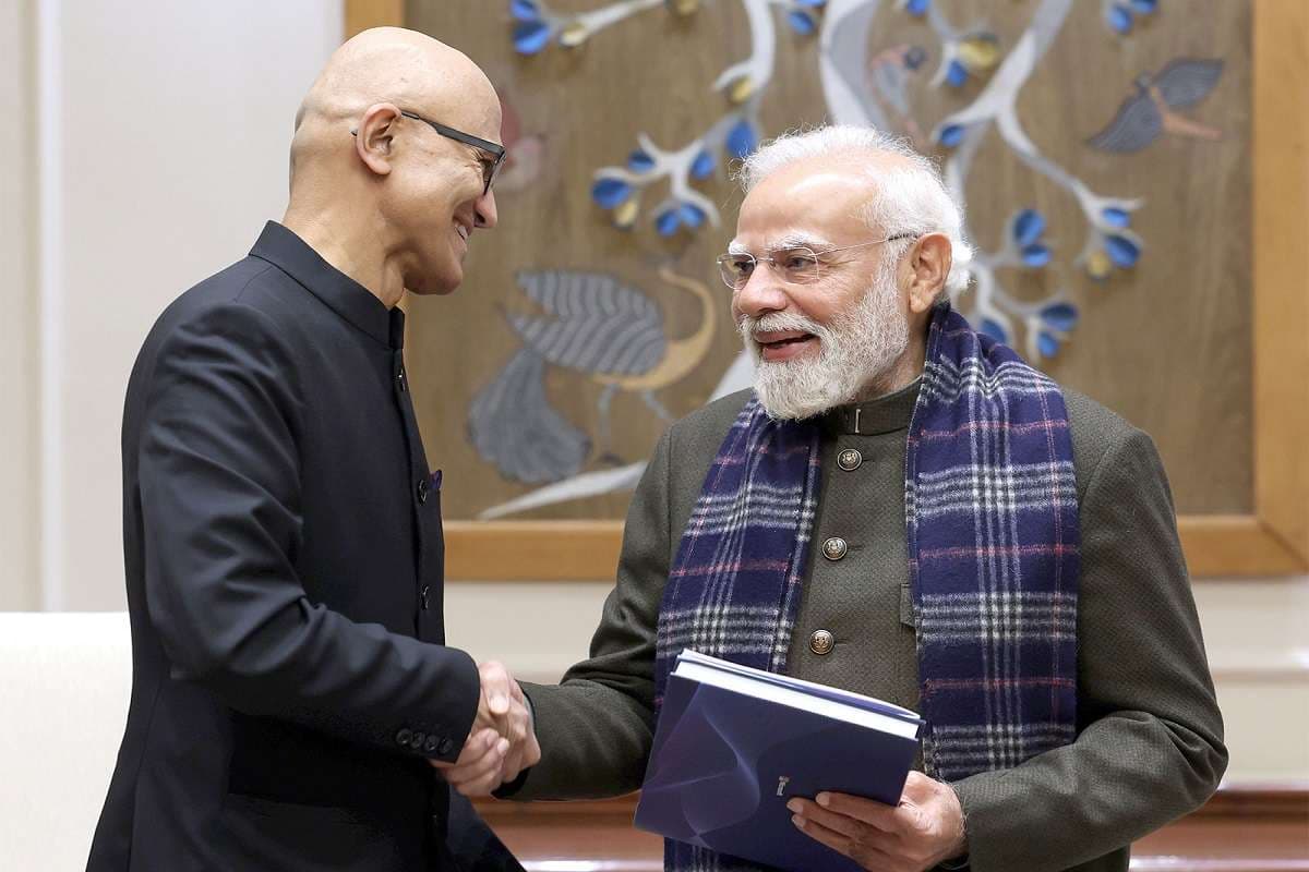 Microsoft Investment: भारत में 17.5 बिलियन डॉलर का बड़ा निवेश करेगी माइक्रोसॉफ्ट, पीएम मोदी ने सत्य नडेला का किया स्वागत