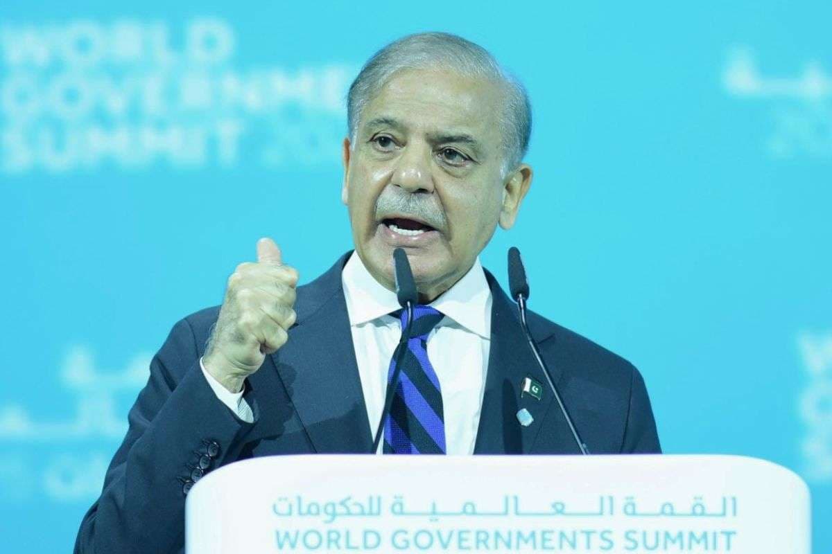 चीन के नक्शेकदम पर पाकिस्तान, सरकारी कर्मचारियों के लिए वॉट्सएप नहीं; अब चलेगा BEEP