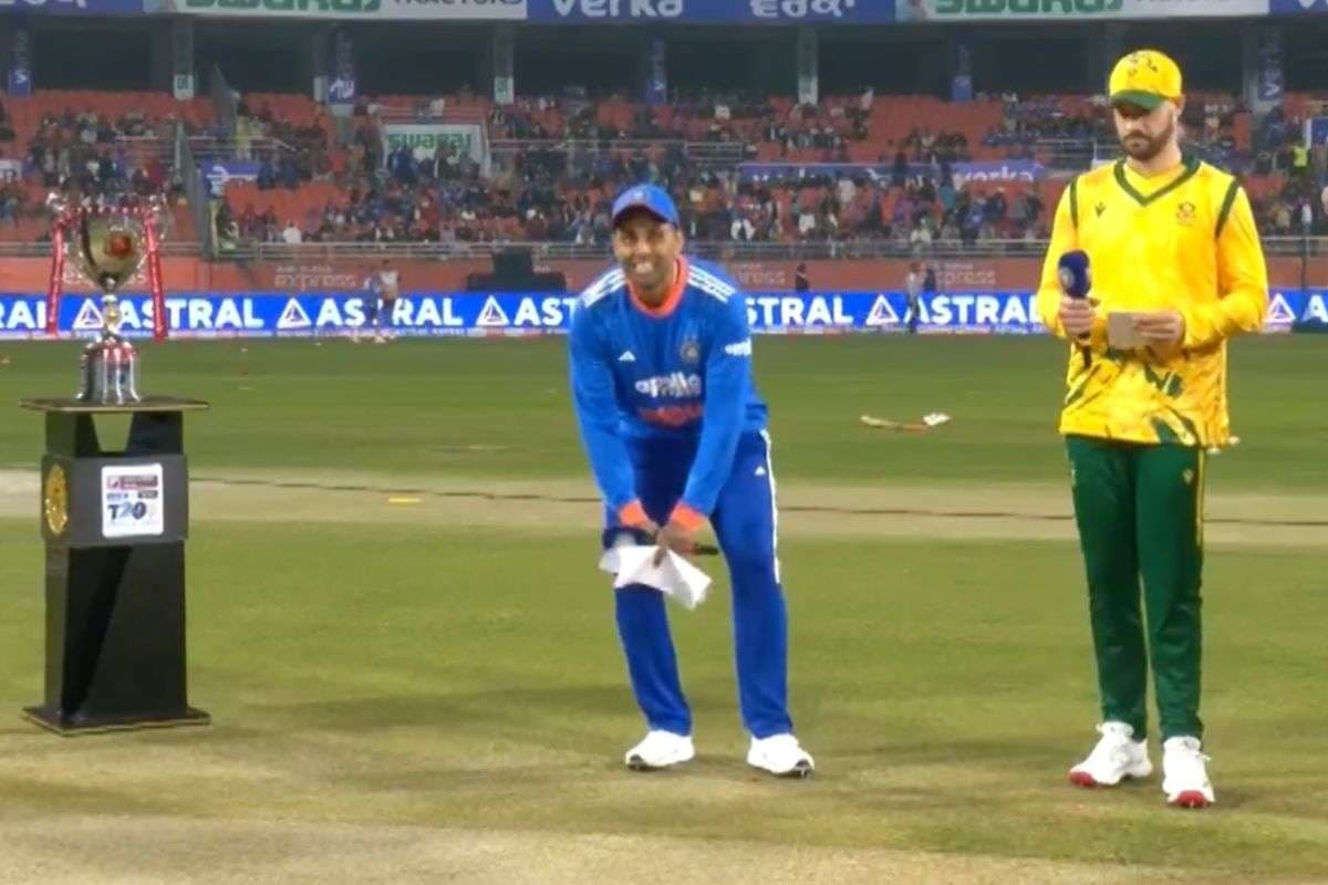 IND vs SA: संजू सैमसन को फिर नहीं मिला मौका, पहले गेंदबाजी करेगी टीम इंडिया