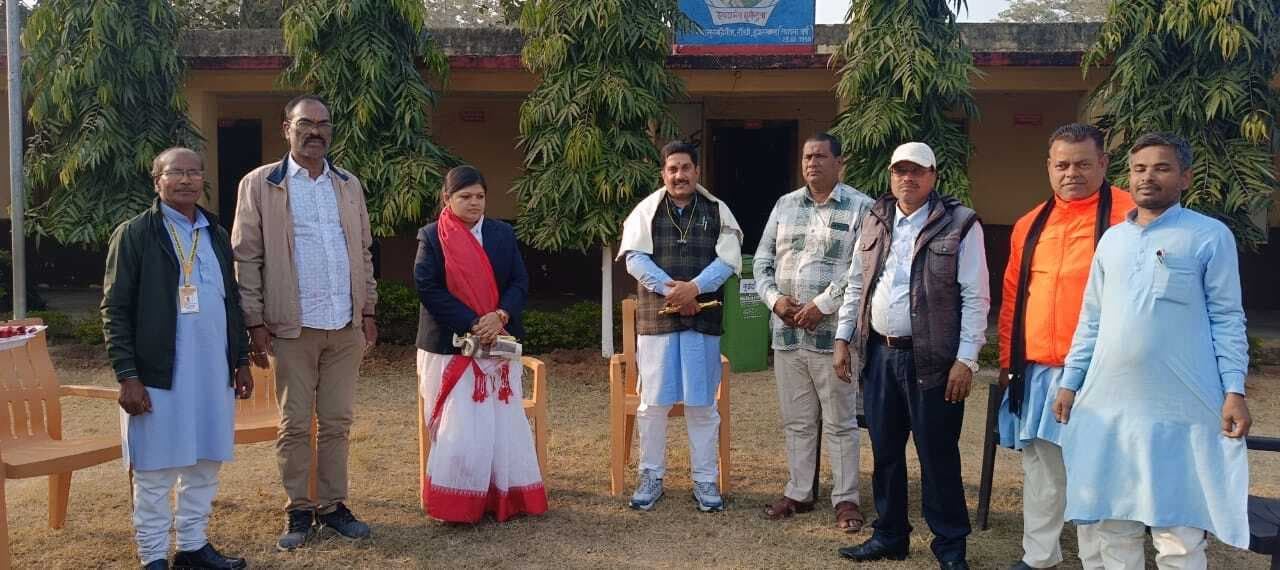 शिशु विद्या मंदिर मैक्लुस्कीगंज का सूक्ष्म निरीक्षण संपन्न