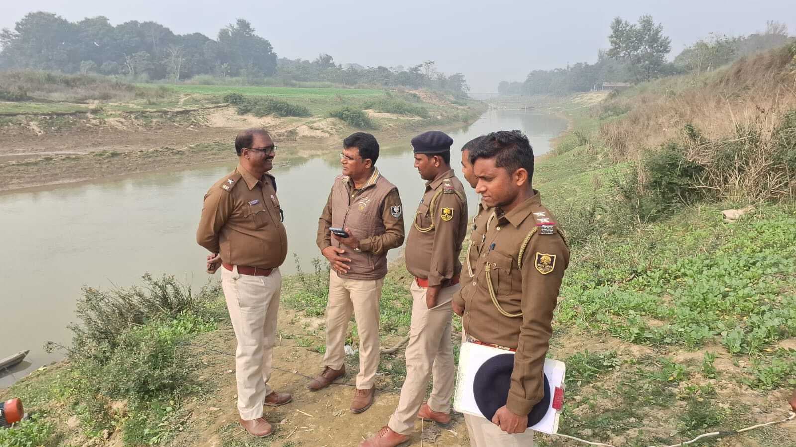 Madhubani News : धौंस नदी से महिला शव बरामद, शिनाख्त नही, जांच में जुटी पुलिस