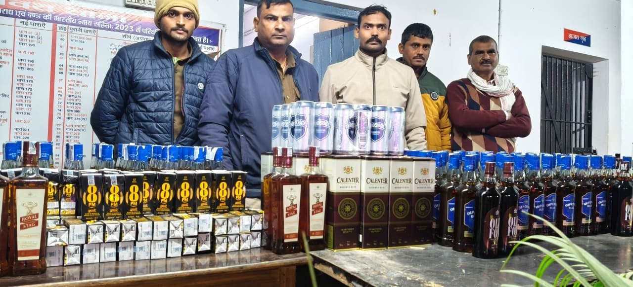 अंग्रेजी शराब व तीन बाइक के साथ दो धंधेबाज गिरफ्तार