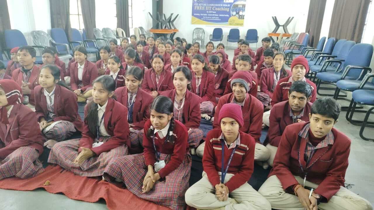 डीएवी बचरा में गणितज्ञ रामानुजन की जयंती मनायी गयी