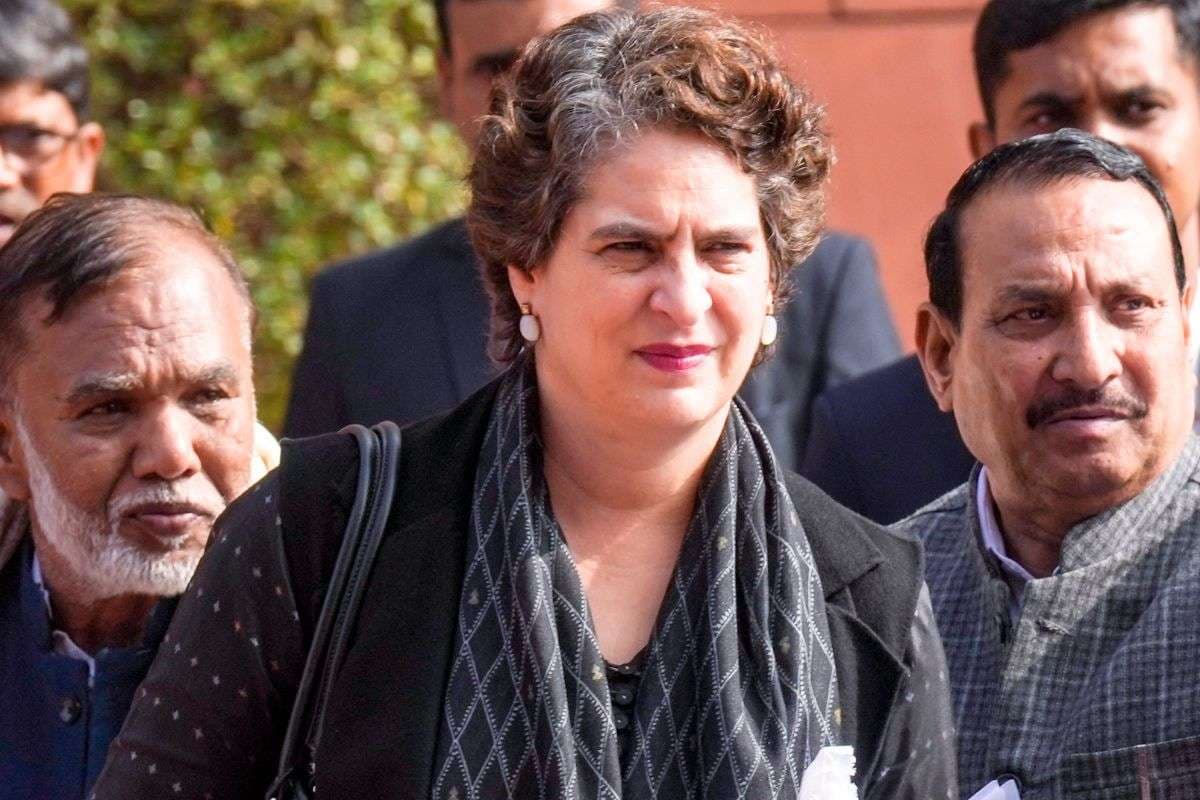 मनरेगा के स्थान पर नया कानून लाने की योजना पर विपक्ष आगबबूला, बताया – राष्ट्रपिता का अपमान